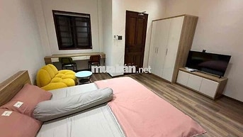 Căn hộ lầu 1 dt: 30m2 Full Nội Thất Cao Cấp MT đường Võ Oanh,p25,BT.