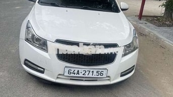 Chevrolet Cruze Số sàn Xăng Trắng