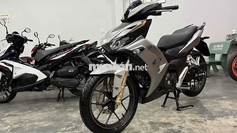 Winner V4 ABS 2025 LƯỚT 4500 km siêu cọp Bạc nhám