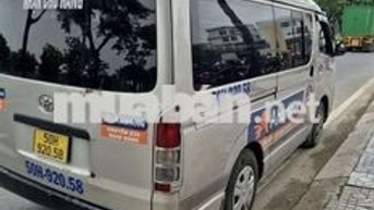 Toyota Hiace 2006 Bạc 6 chỗ