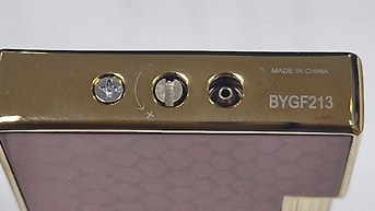 Bật lửa ST Dupont màu đỏ snakes 