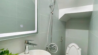 Tôi cho thuê mặt tiền 3lau Phạm Hùng,Q8,đẹp,5.5x17m,kinh doanh sầm uất