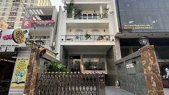 CHUYỂN NHƯỢNG TOÀ NHÀ HẦM + 7 TẦNG MẶT TIỀN 302 NGUYỄN THƯỢNG HIỀN - T