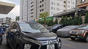 Cần bán xe xpander AT1,5 xe gia đình