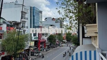 BÌNH THẠNH - CHO THUÊ CĂN HỘ DỊCH VỤ ĐẸP MẶT ĐƯỜNG NGUYỄN GIA TRÍ