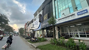 Cho thuê nhà phố Mỹ Toàn 1 - Nguyễn Văn Linh giá rẻ 