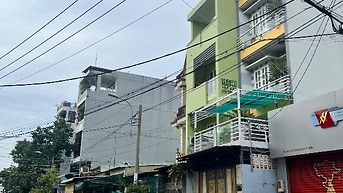 Quá rẻ nhà Mặt Tiền, Vị trí đẹp, 2 mặt tiền, thang máy, nhà thông minh