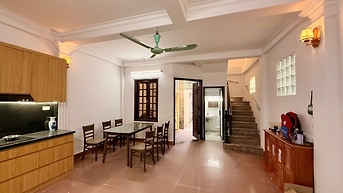 Cho thuê nhà Đội Cấn 40m x 4 tầng, 3 ngủ, ngõ rộng, giá 14 triệu