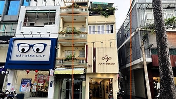BÁN NHÀ GÓC 2 MẶT TIỀN KINH DOANH : 101 TRẦN QUANG DIỆU - P. 14 - Q. 3