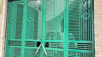 Cho thuê nhà ngõ 696 Nguyễn Văn Cừ, quận Long Biên ( P.Bồ Đề )