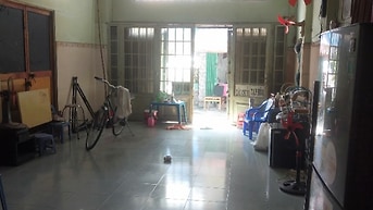 CHO NỮ THUÊ TẦNG TRỆT SỐ LƯỢNG 3NGƯƠI Ở GHÉP  NGUYÊN CĂN