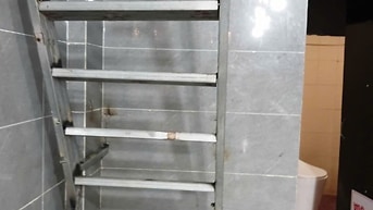 Nhà mặt tiền 79 Hoàng Diệu vừa KD vừa ở
