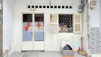 BÁN NHÀ CẤP TIỆN XÂY MỚI HOÀ HƯNG QUẬN 10 DT 3.5x12 40m2 GIÁ 5.8 TỶ TL