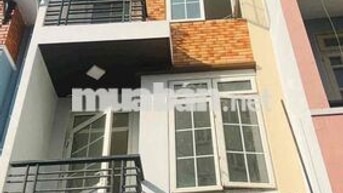 BÁN NHÀ HẼM XE HƠI TÔ HIẾN THÀNH Q10 DT 3.7 x 15 55m2 4 TẦNG  14.7 TỶ