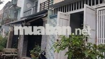 Nhà thuê 4*16 lầu suốt có 4 PN . Đường Lại Hùng Cường vlb bình  ch