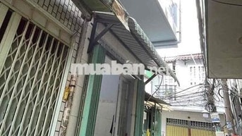 nhà kế bến xe Q8 giá rẻ bất ngờ