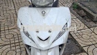 Yamaha Sirius Fi Trắng Xe số