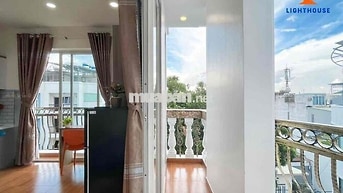 STUDIO BAN CÔNG SIÊU THOÁNG FULL NỘI THẤT NGAY ETOWN CỘNG HOÀ