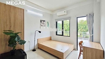 CHO THUÊ PHÒNG STUDIO BAN CÔNG MỚI TINH GẦN NGUYỄN THỊ THẬP LOTTE RMIT