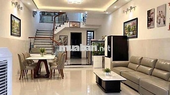 Cho thuê nhà 2 tầng 5 Bùi Trang Chước Hoà Xuân