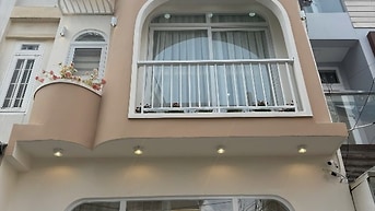 53m2 nhà 4 tầng đang cho thuê 26tr nhà 2 mặt hẻm 
