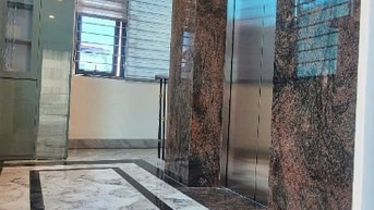 Cho thuê nhà mp thái hà, 70m2  6 tầng, có thang máy, pccc