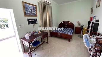 2 phòng full nội thất, ban công siêu rộng