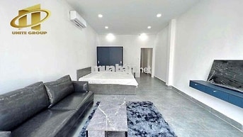 Căn hộ 1 phòng ngủ full nội thất , tách bếp , thang máy tận phòng