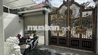 Biệt Thự Tên Lửa 200m2 Dối Diện Aeon Bình Tân | 28 Tỷ | DT 10m x 20m
