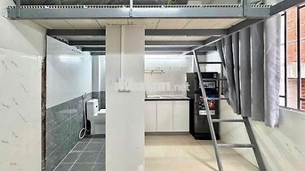 STUDIO MỚI XÂY FULL NỘI THẤT SIÊU XỊN - cửa sổ trời - có Bancol