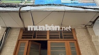 Giảm bán nhà Trường Sa Quận 3,DT 4x8.5m, 31m2,2tầng,giá 4.95 tỷ