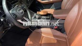 Audi Q7 Xanh 7 chỗ