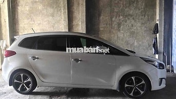Kia Rondo 2017 Trắng Xe đã qua sử dụng