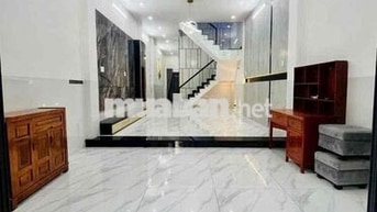 CHO THUÊ NHÀ 2 LẦU NỘI THẤT CƠ BẢN KHU VĂN HOÁ TÂY ĐÔ