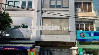 Cho thuê nhà MT 450B Phan Xích Long, Phường 2, Q. Phú Nhuận 