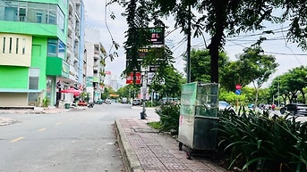 Bán CHDV 5 tầng Mặt tiền Trần Não Q2 đối diện công viên có HĐT 38tr/th