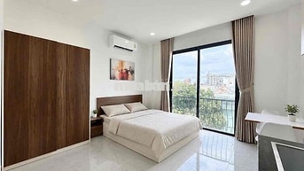KHAI TRƯƠNG STUDIO BAN CÔNG FULL NỘI THẤT GẦN CẦU SẮT NGUYỄN THÁI SƠN