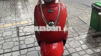 Xe máy màu Đỏ