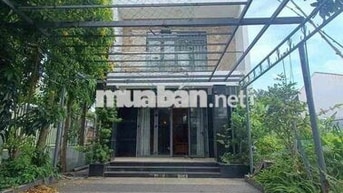 NHÀ 8 x 30 MẶT TIỀN HẺM 178 HVL