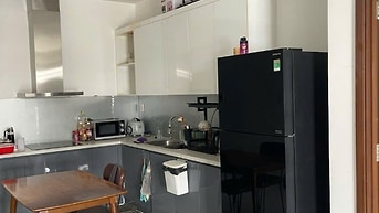 Cho thuê căn hộ Tulip Quận 7,Giá 10tr/th có nội thất , nhà đang trống