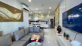 Cho thuê căn hộ Sky view 2 phòng ngủ full nội thất