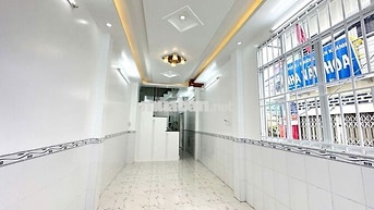 Nhà 2 Lầu 3PN Góc 2MT, Hẻm Đường Quang Trung chir 6,5 triệu