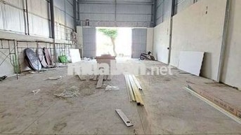 KHO 200M2 KIÊN CỐ GẦN MINH MẠNG