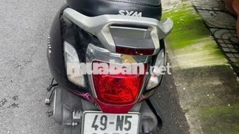 SYM Attila Alizabet màu Đỏ, Đen