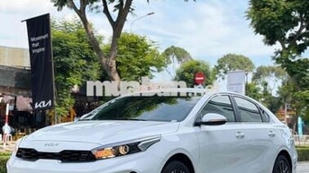 Kia K3 1.6 Luxury Trắng