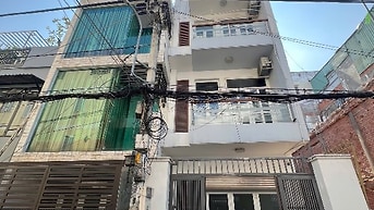 Nhà 3 lầu DT:4x17m Cao cấp hẻm xe hơi 6m Bùi Đình Tuý, P24