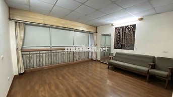 Cho Thuê Phòng Rộng - Nhà Nguyên Căn