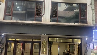 Cho thuê nhà mặt phố Bùi Thị Xuân, mặt bằng 80m2, cả nhà hoặc tầng 1+2