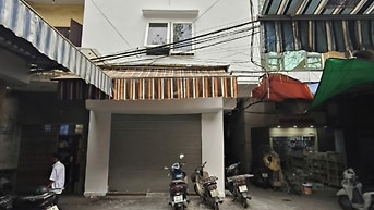 Cho thuê nhà số phố Trần Cao Vân, Hai Bà Trưng, HN, 30 m2x4 tầng