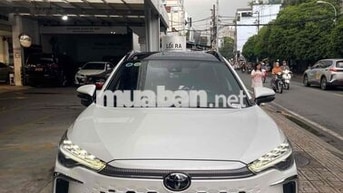 Toyota Corolla Cross 1.8V 2024 / Giá thương lượng